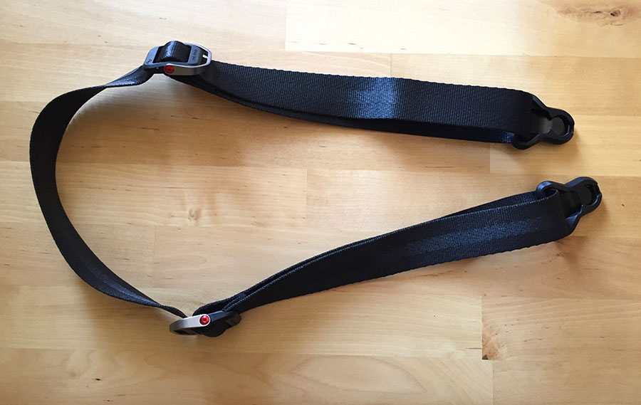 Peak Design Leash Review for Photographers in 2024